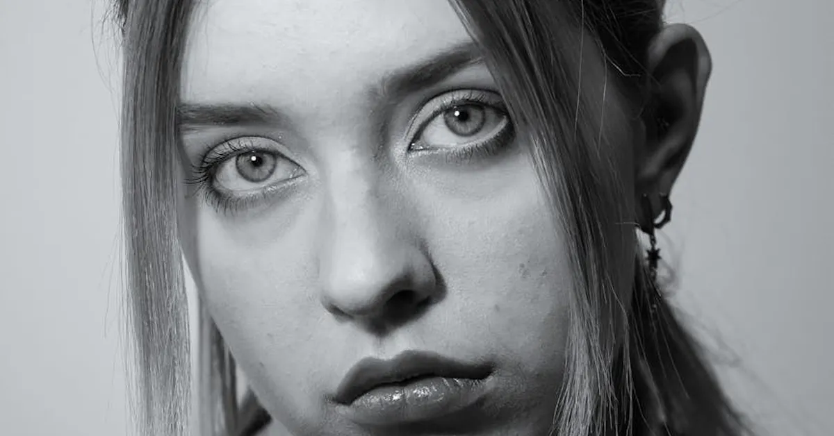 Your Lips Don't Lie: How Gender Secretly Shapes Our Beauty Standards