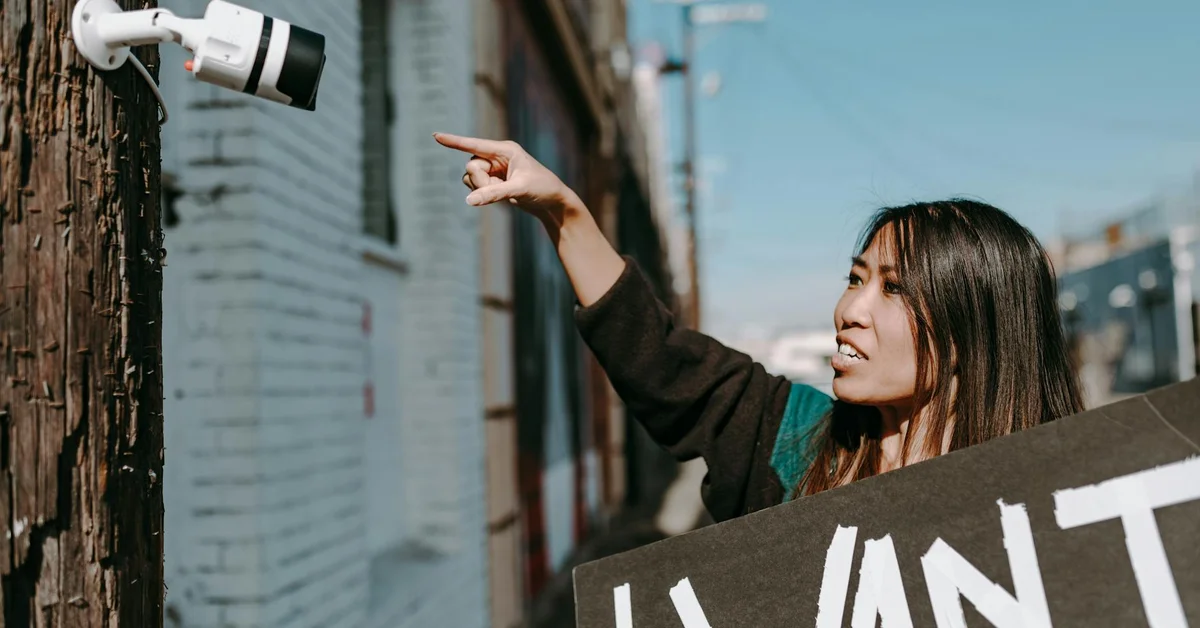 Flock Cameras Track Women Seeking Abortions in Texas